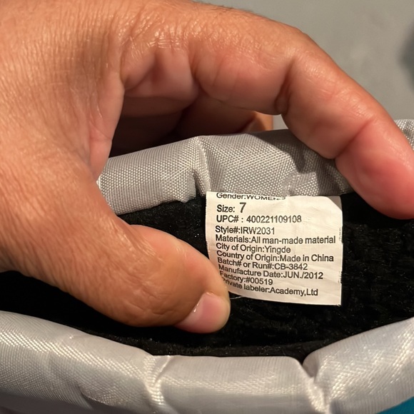 Pillar edge boots - Picture 8 of 8